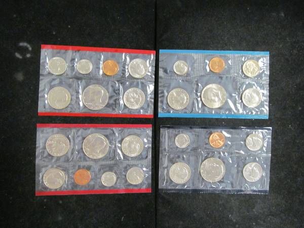 Pair 1980 & 1981 U.S. Mint Sets in OGP -- 26 TOTAL UNCIRCULATED COINS!