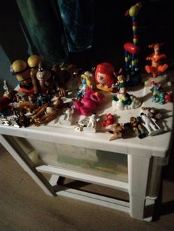 Tiny toys