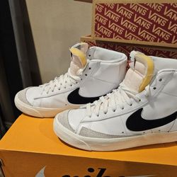 Nike Blazer Mid 77 Size 5.5m / 5.5y / 7w