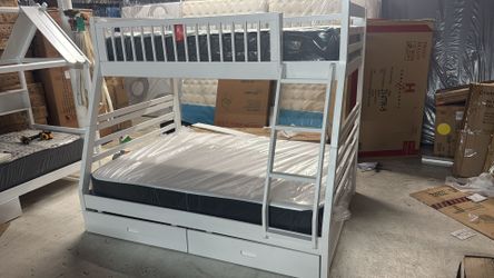 For sale - Twin over Full bunk bed!!! Ask for Price !!! Preguntar precio