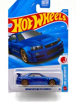 Hot Wheels 1:64 Scale Diecast Model - Nissan Skyline GT-R (BNR34) - Blue