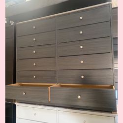 12 drawers dresser / Twelve drawers dresser