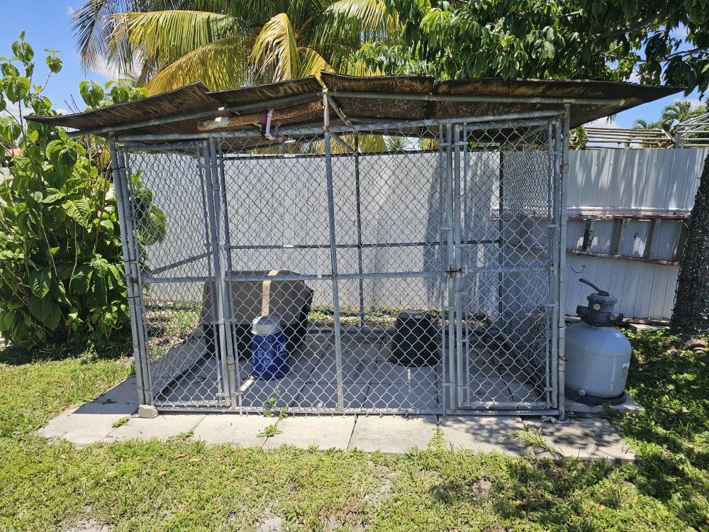 Large Heavy Duty Animal Farm Dog Kennel Cage