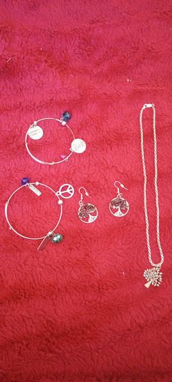 Jewelry set