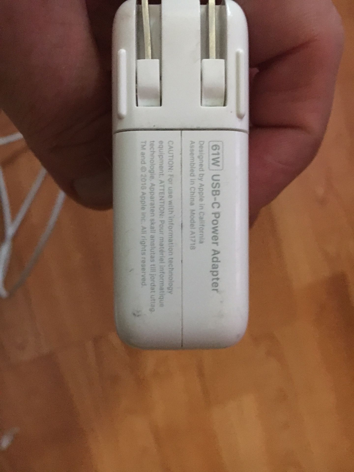 Apple 61w USB-C Charger