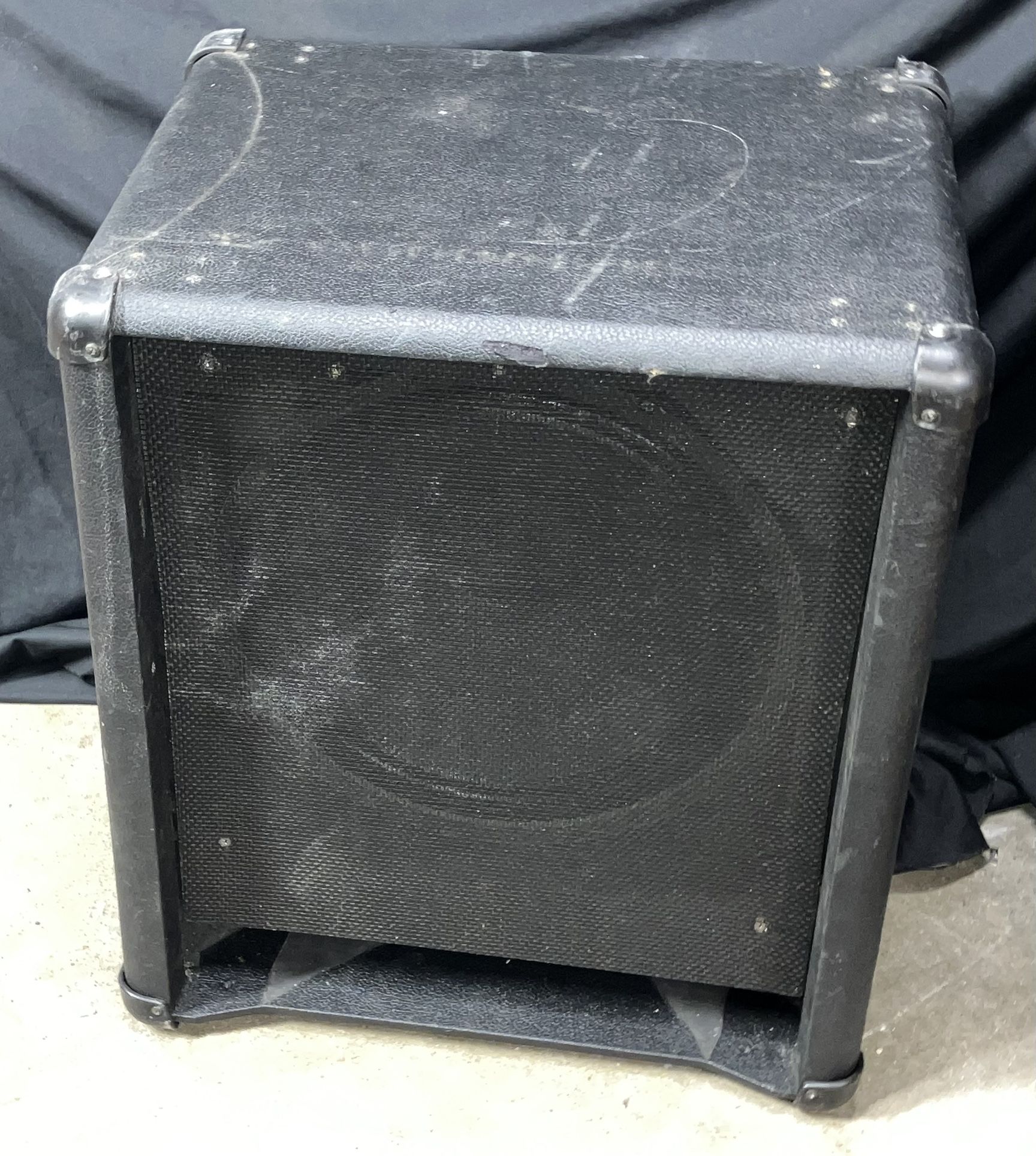 Bass Cabinet Cab 1x15 With Speakon Jack