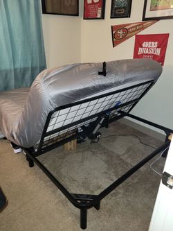 Queen Purple Mattress w/Adjustable Base Frame