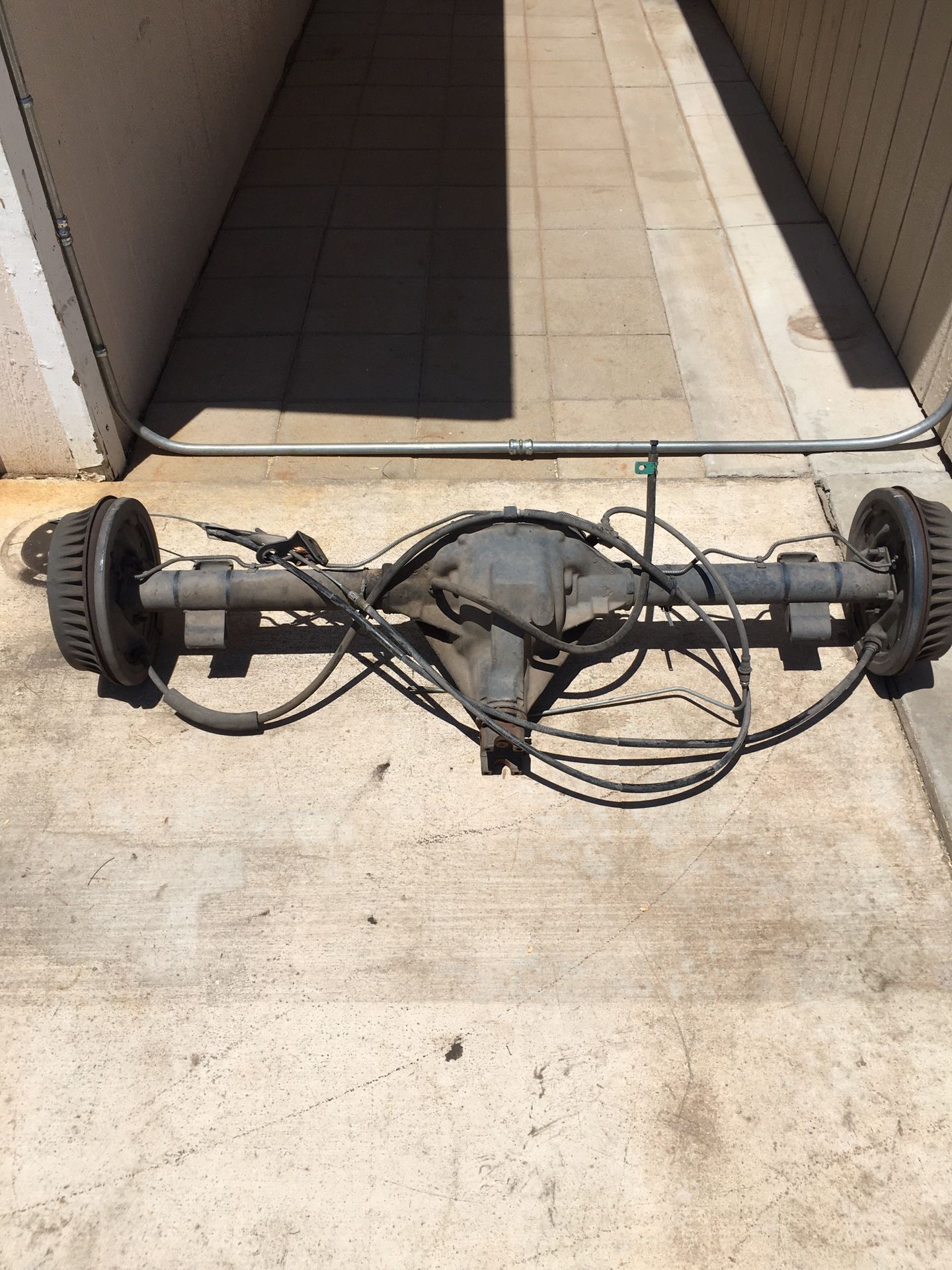 Rear differential of Chevrolet S10 2000, 2.2 engine, no noises