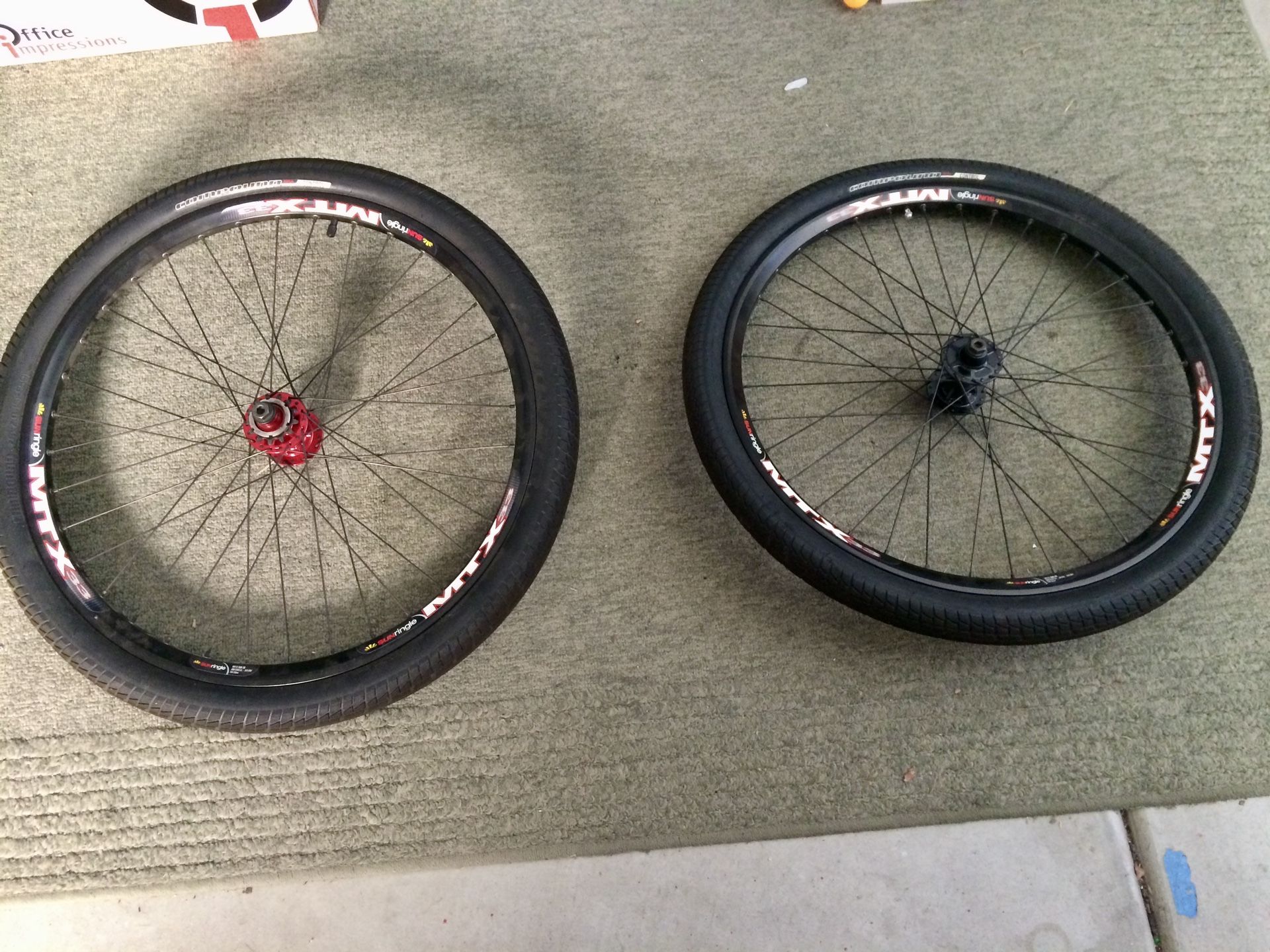 Sunringle MTX Fixed Gear Freestyle Wheelset 26” With Tires