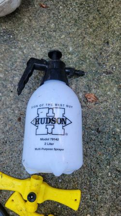 Flo-Master by Hudson multipurpose Lawn and Garden Tank Sprayer,