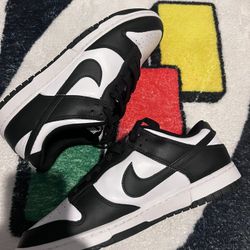 dunks both size 10 never been worn