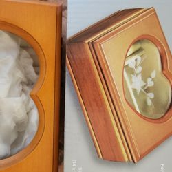 Brand New Beautiful Oak Wood Jewelry Box 