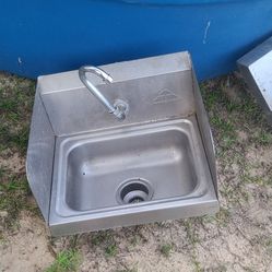 Restaurant Sink 1 With Both Side Walls