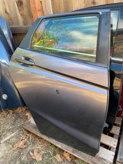 Honda Fit Passenger Right Rear Side Door fits 2015-2020