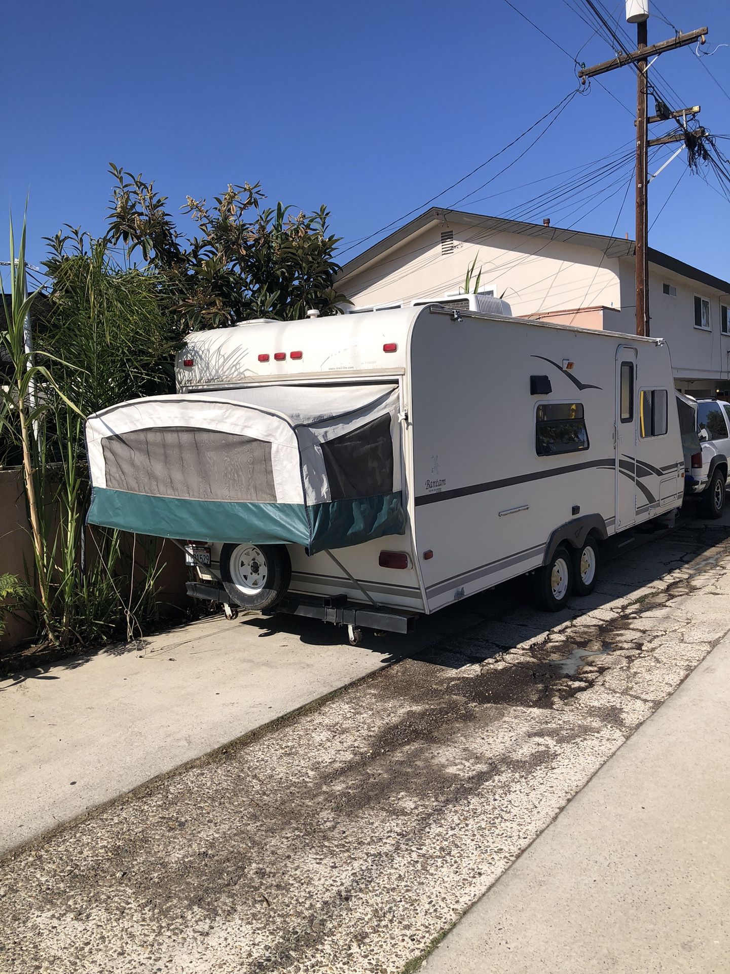 Traila Banta Banta 2003