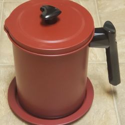 Brand New, Never Used 4  Piece  Grese Container Set