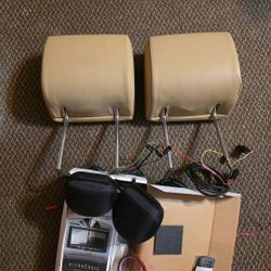 DVD Like NEW  UNIVERSAL 