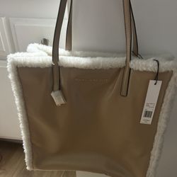 NEW Large Leather Marc Jacobs Purse 