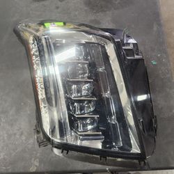 Cadillac Escalade Headlight Right Passenger Side 2015 2016 2017 2018 2019 2020 Part $350