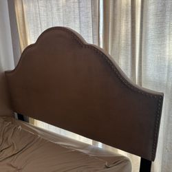 Headboard 
