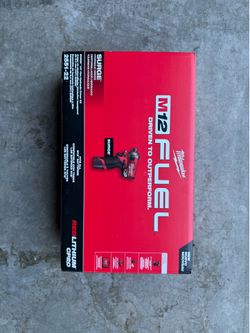 Milwaukee M12 Hex Driver w Battery & Case