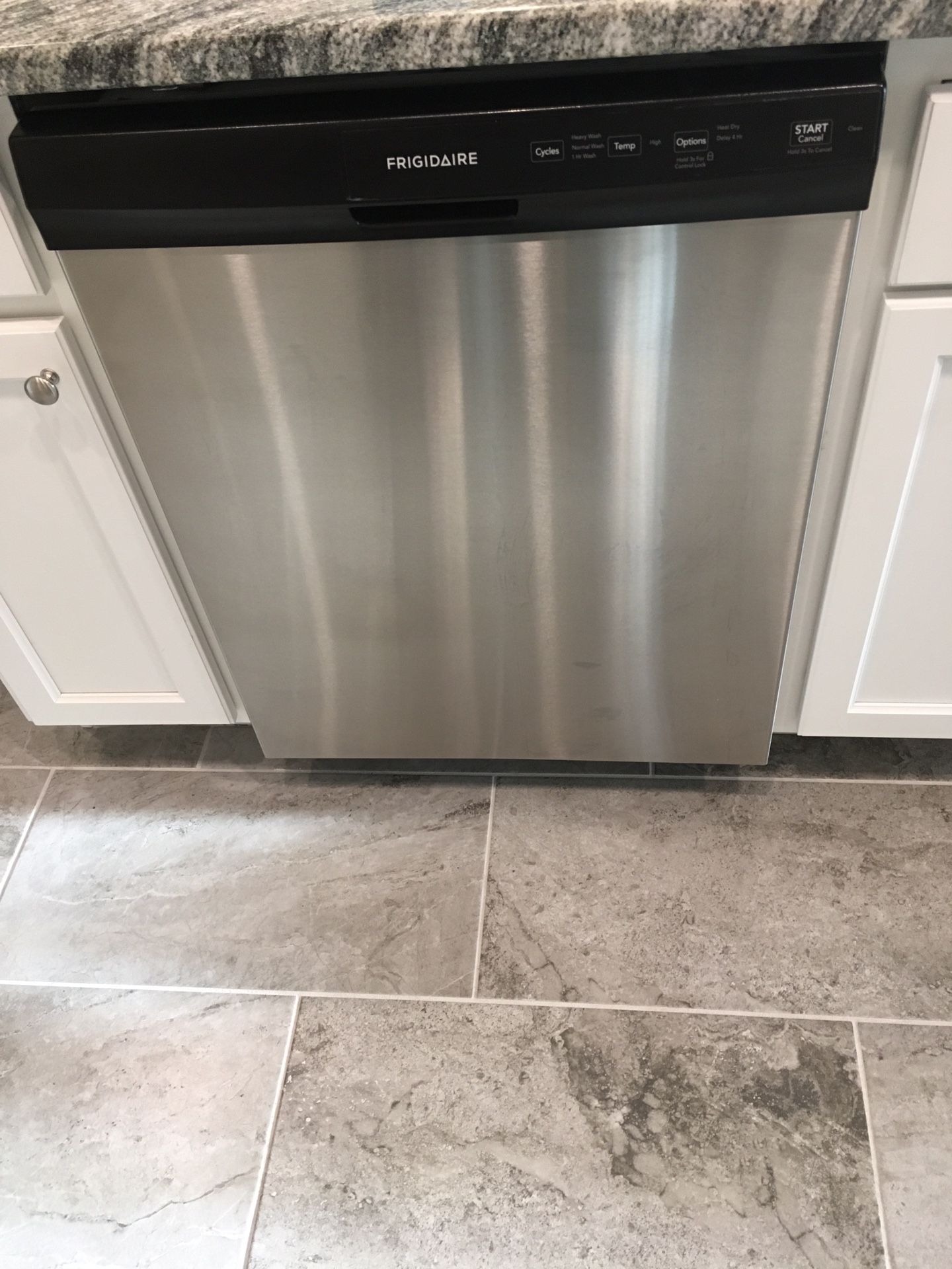 Brand New Frigidaire Front Control 24-in Built-In Dishwasher  (Stainless Steel) ENERGY STAR