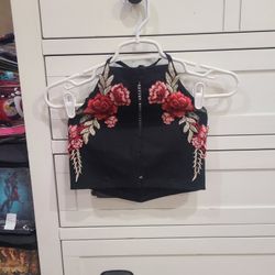 New. Black With Red Roses, Halter Crop Top. 