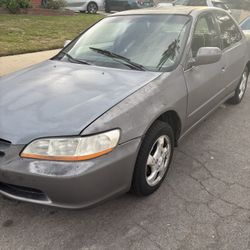 2000 Honda Accord