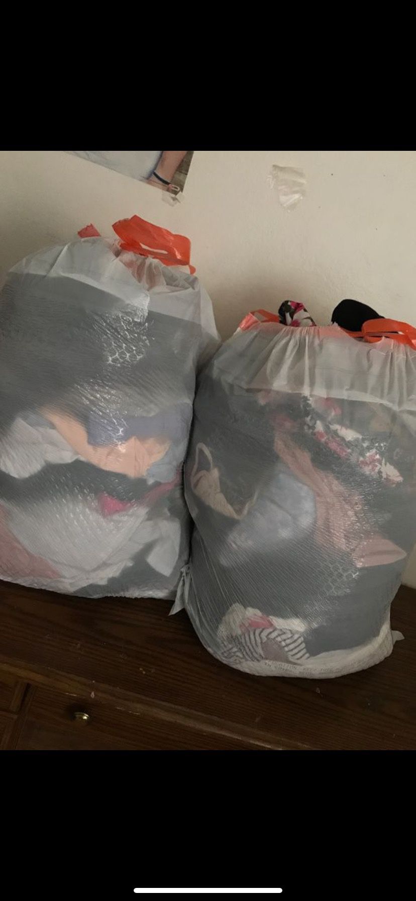 Bundle bags of clothes + Shoes [ brandy Melville Nike forever 21 Macy’s and more