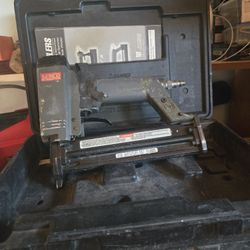 SENCO 18 Gauge Nail Gun 