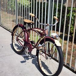 1952 SCHWINN B6 MAROON (24 INCH)