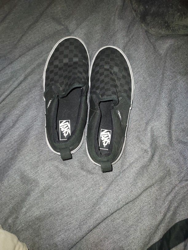 Black And Grey Checkers Van's. Size 5.0