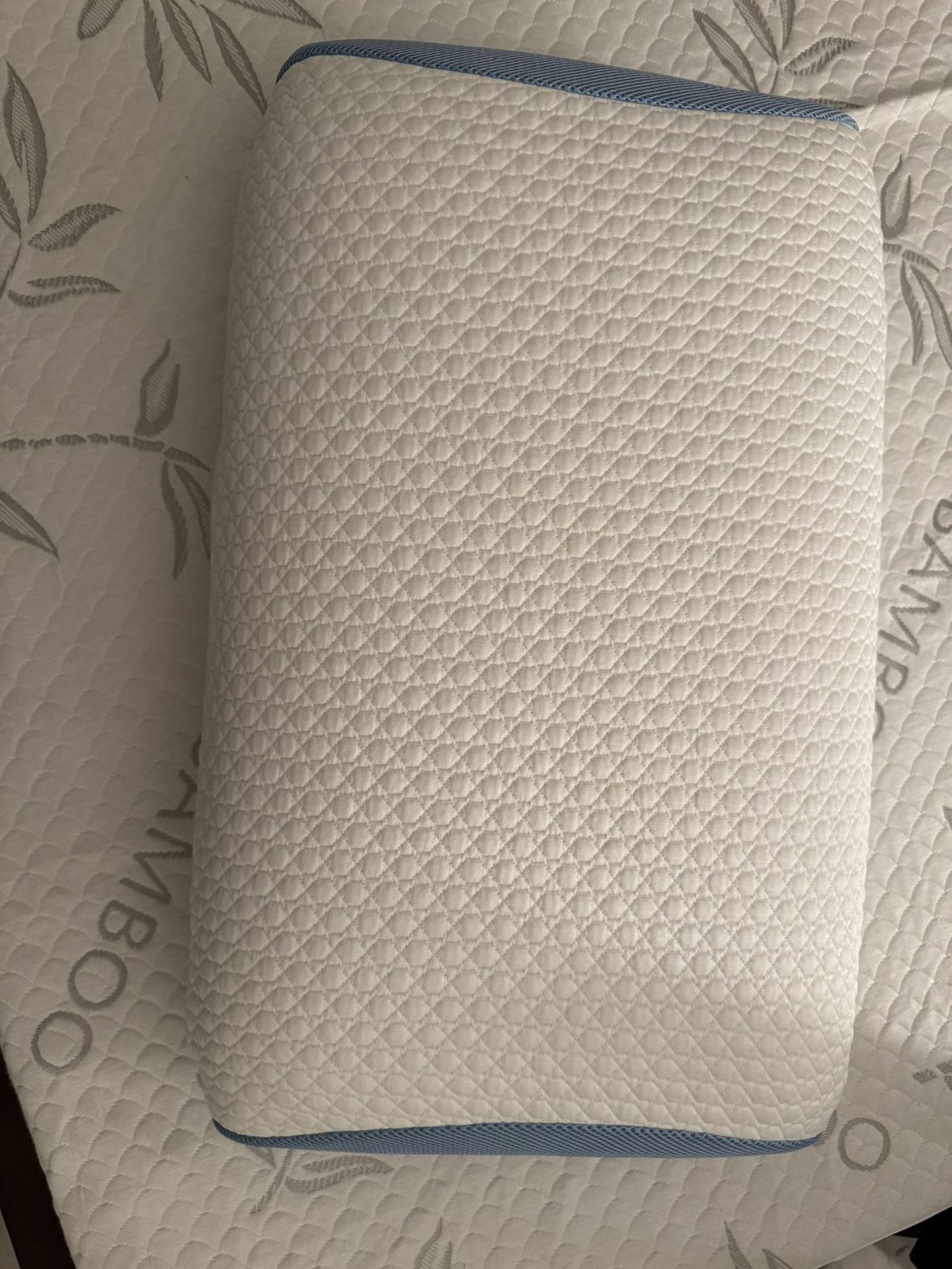 New Nectar Memory Foam Cooling Pillow