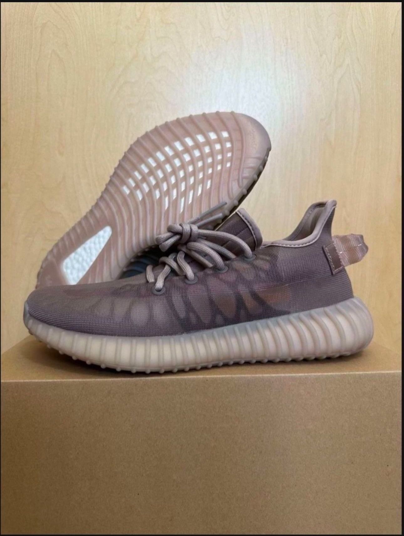 Adidas Yeezy 350 v2 Mono Mist GW2871 Men’s Shoes Size 7 Brand New