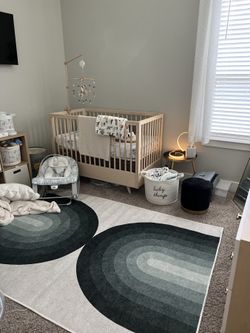 Wooden Convertible Crib Bundle — 2 Mattresses + 3 Crib Sheets Included