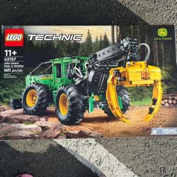 LEGO Technic John Deere 948L II Skidder 42157 | Brand New | Unopened 