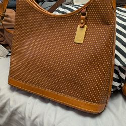 Dooney and Bourke, Vintage Cabrio, Medium Brown Leather Bag