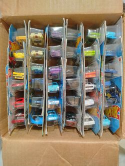 HOT WHEELS *READ BELOW*