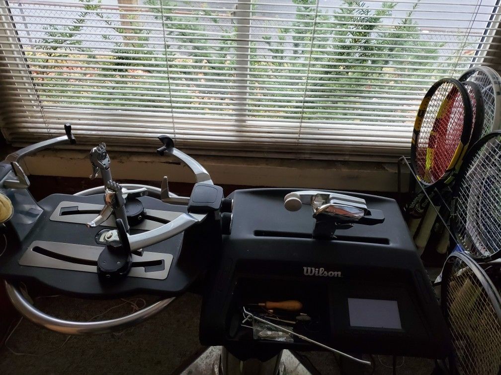 Wilson Baiardo Stringing Machine