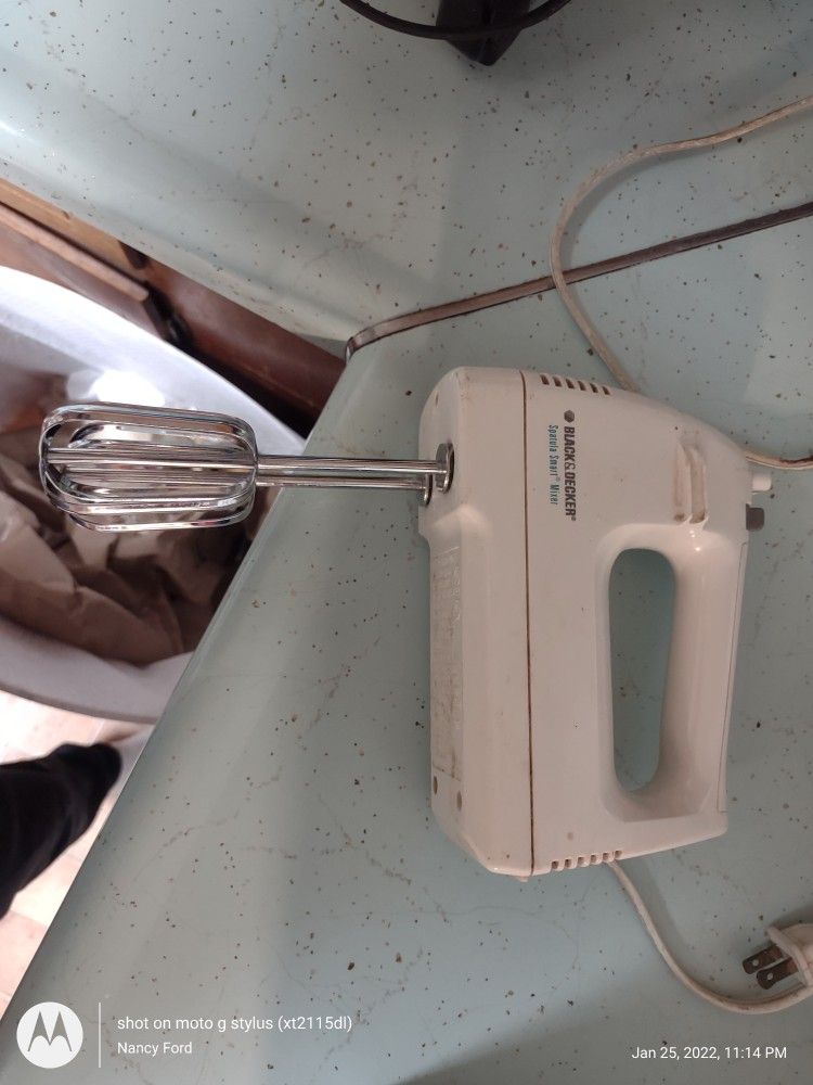 Black & Decker Electric Mixer