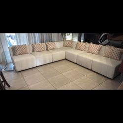New 7 Pc Sectional Sofa
