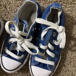 Boys Converse 