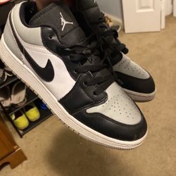 Air Jordan 1 Shadow Size 7 Men