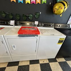 Speed Queen TR3 And DR3 Washer And Dryer Set 🏝️