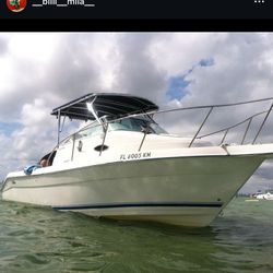 2001 230 Cobia Walkaround 