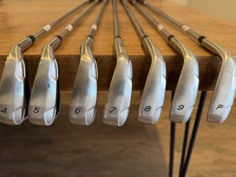 TaylorMade RocketBallz Irons - Like New!