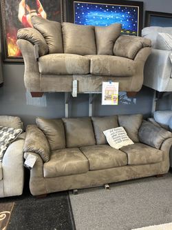 Ashley Darcy Sofa and Loveseat Set