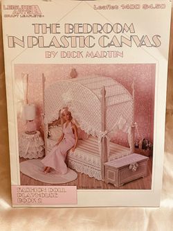 Leisure Arts Fashion Doll Playhouse Book 2