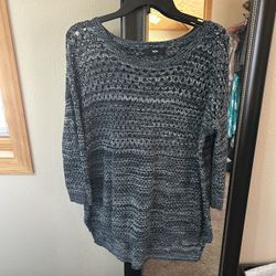 Women’s Knit Sweater Top, L