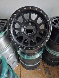 18 inch method wheels 6x139.7